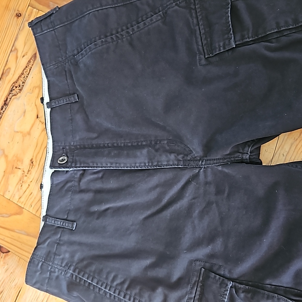 Levi's Cargo Shorts black EUC men's 36